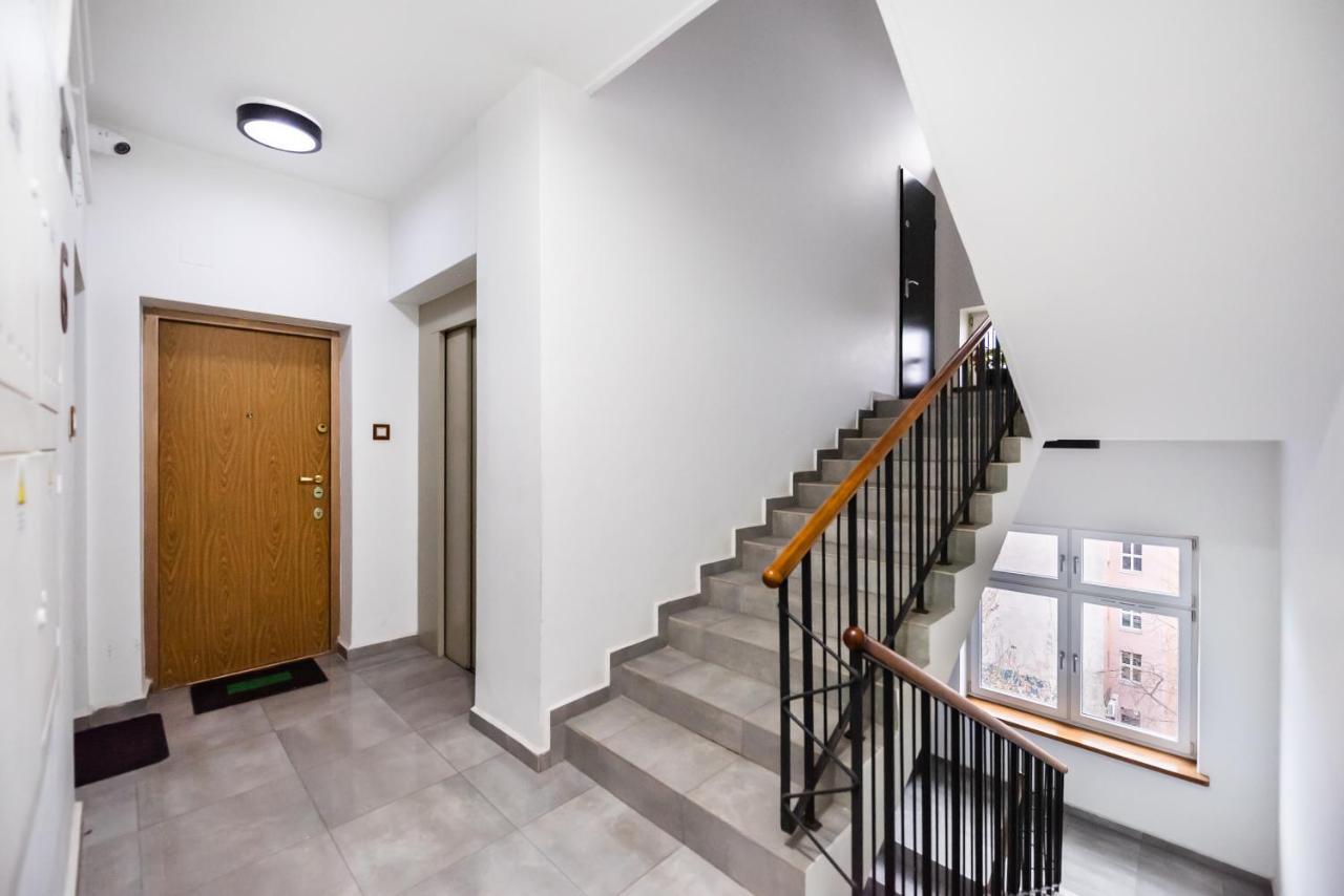 Superior Metro Centrum Apartment Varsó Kültér fotó