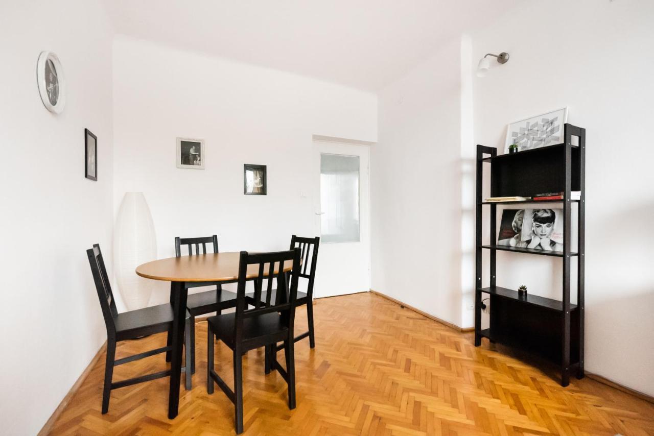 Superior Metro Centrum Apartment Varsó Kültér fotó